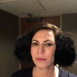 Meet your Posher, Renee